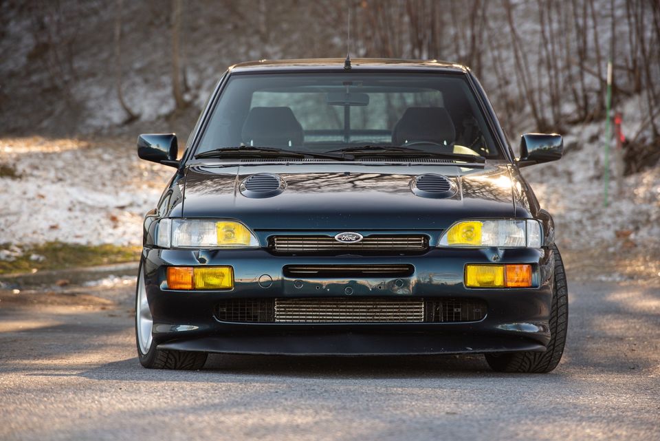 Rowdy rowdy rally: 1993 Ford Escort RS Cosworth